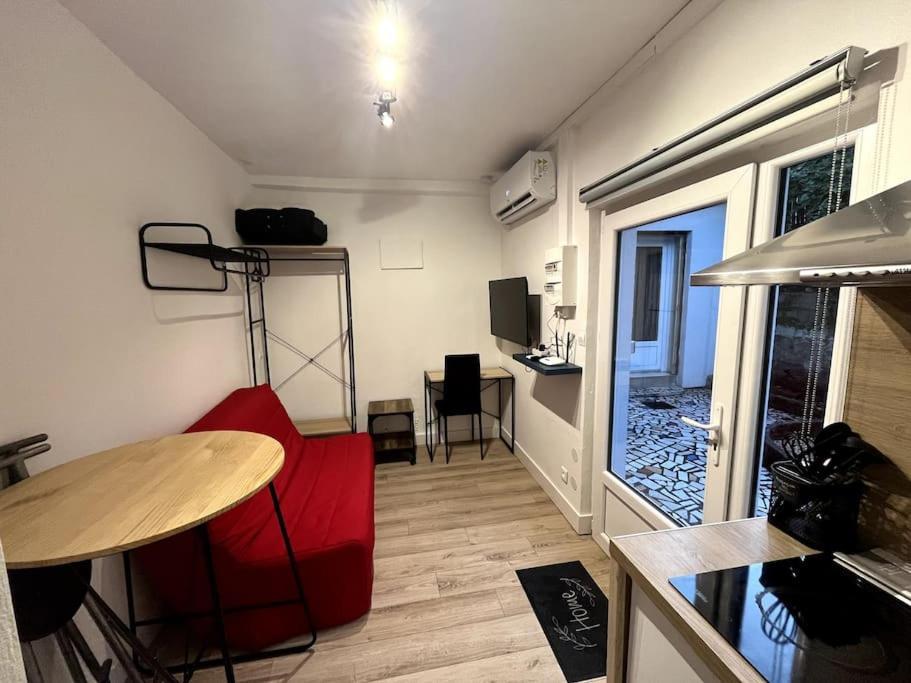 Joli Studio En Centre-Ville Limoges Exterior foto